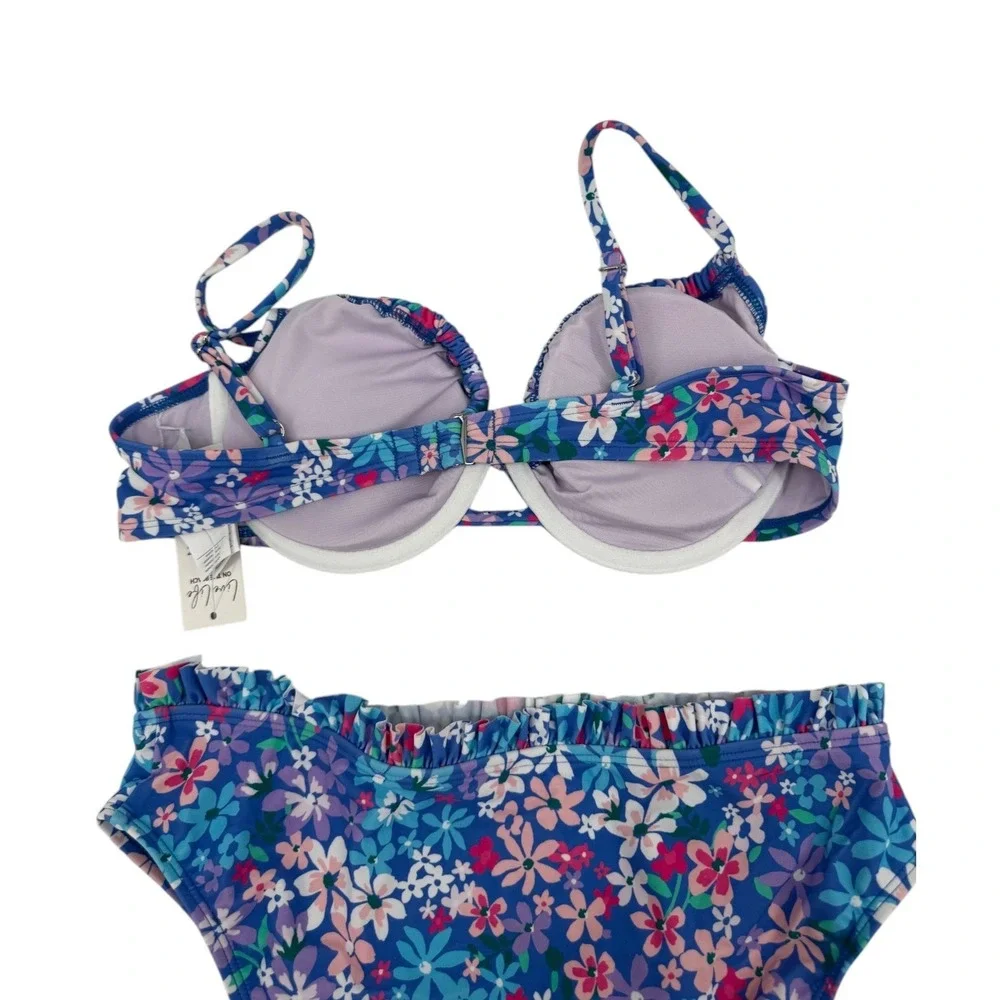 Cupshe Two Piece Floral Ruffle Underwire Bikini in Blue Floral Medium NWT